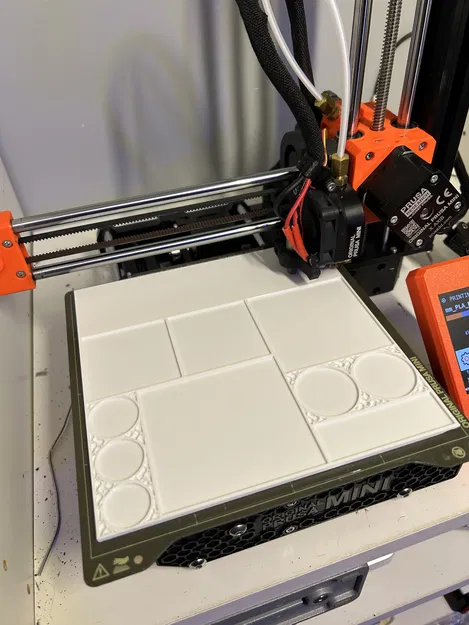 Kệ Đựng Đồ Trang Điểm - Image 2