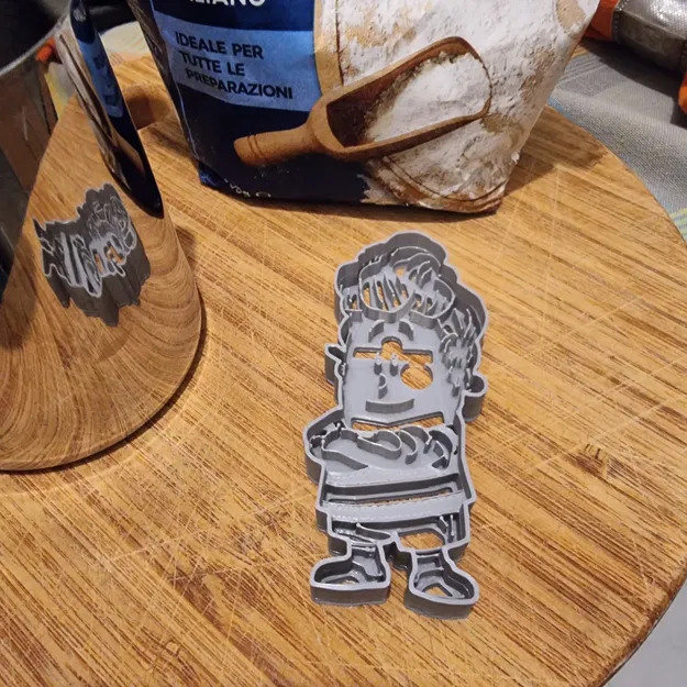 Khuôn Cắt Bánh Captain Underpants - Harold - Image 1