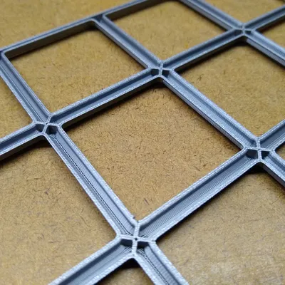 Đế Gridfinity SIÊU NHẸ (Parametric) có Cầu Nối