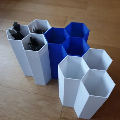 Hộp Đựng Dây USB Dạng Tổ Ong