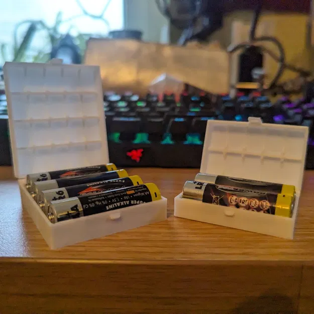 Hộp Đựng Pin AA / LR6 - In Liền Bản Lề - Image 1