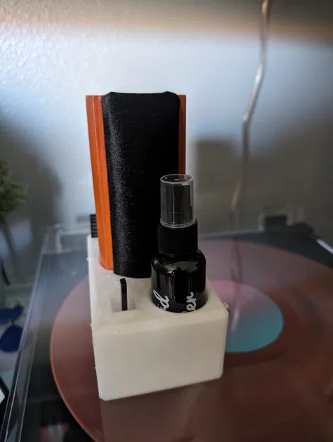 Hộp Đựng Dụng Cụ Vinyl Big Fudge - Image 1