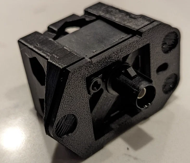 Adapter Camera RAM 2500 đời 2023 - Image 2