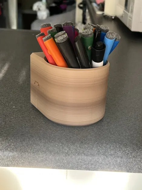 CỐC CẮM BÚT DẠ CÓ NAM CHÂM - Image 4