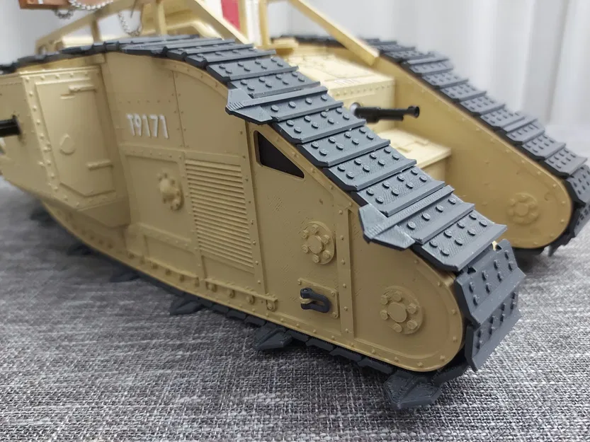 Mô Hình Xe Tăng Mark V Chi Tiết - Image 3