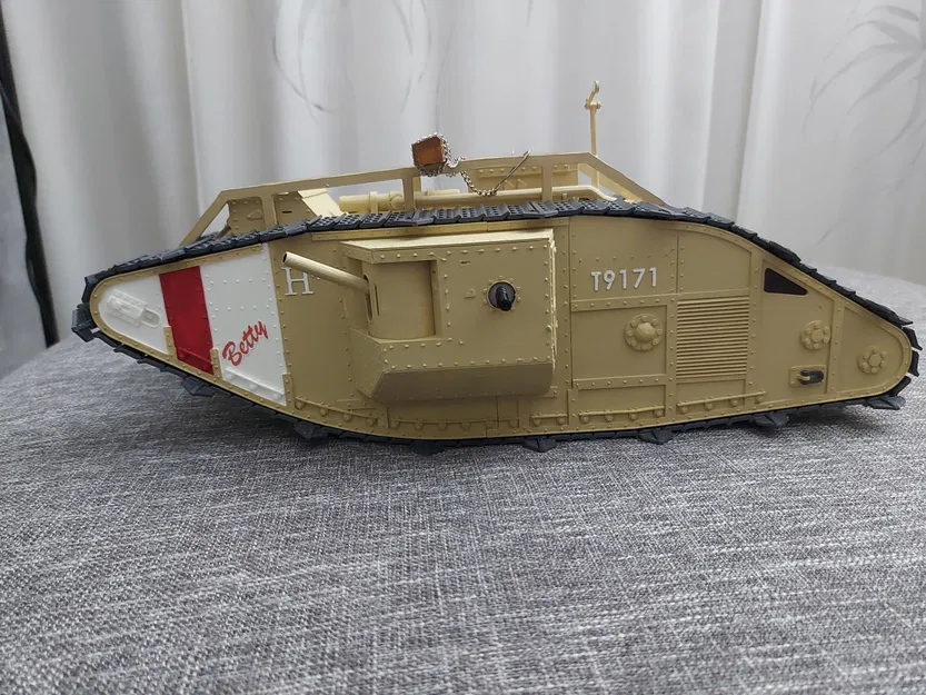 Mô Hình Xe Tăng Mark V Chi Tiết - Image 10