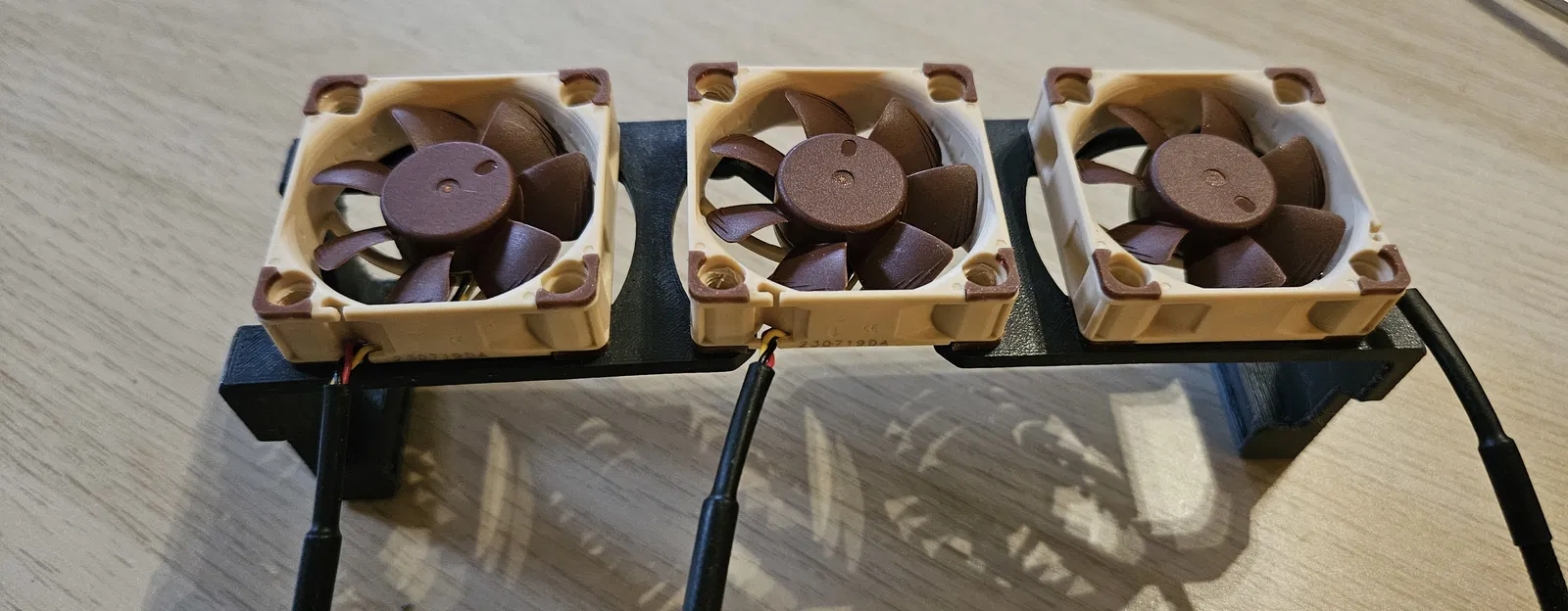 Đế quạt cho DDR4 (3*40mm) - Image 4