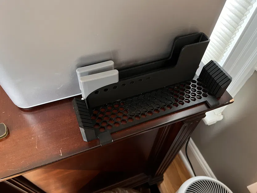 Kệ đựng MacBook Air và Tấm Build plate - Image 2