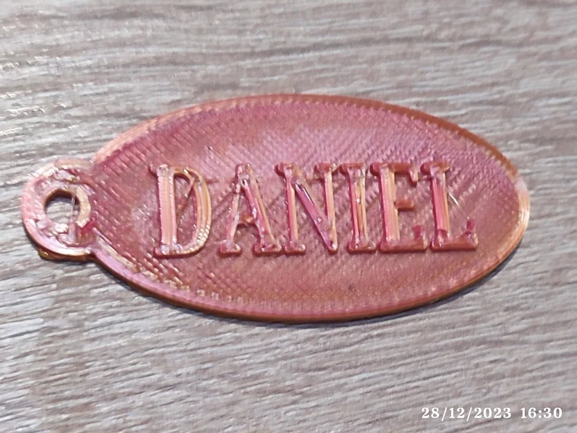 Móc Khóa Daniel - Image 1