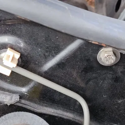 Giá đỡ bình nước rửa kính Suzuki Cappuccino cho Mazda Miata MX5