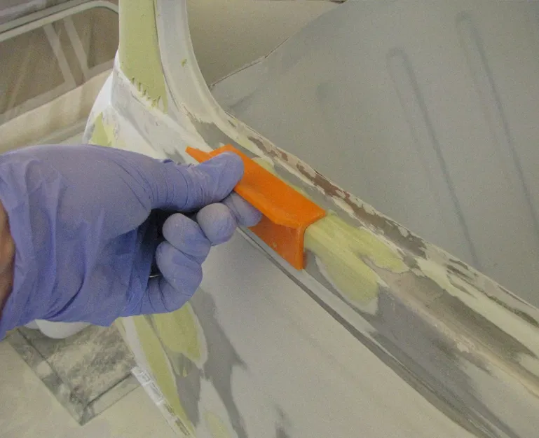 Dụng cụ chà nhám cửa sổ sau xe Classic Mini - Image 1