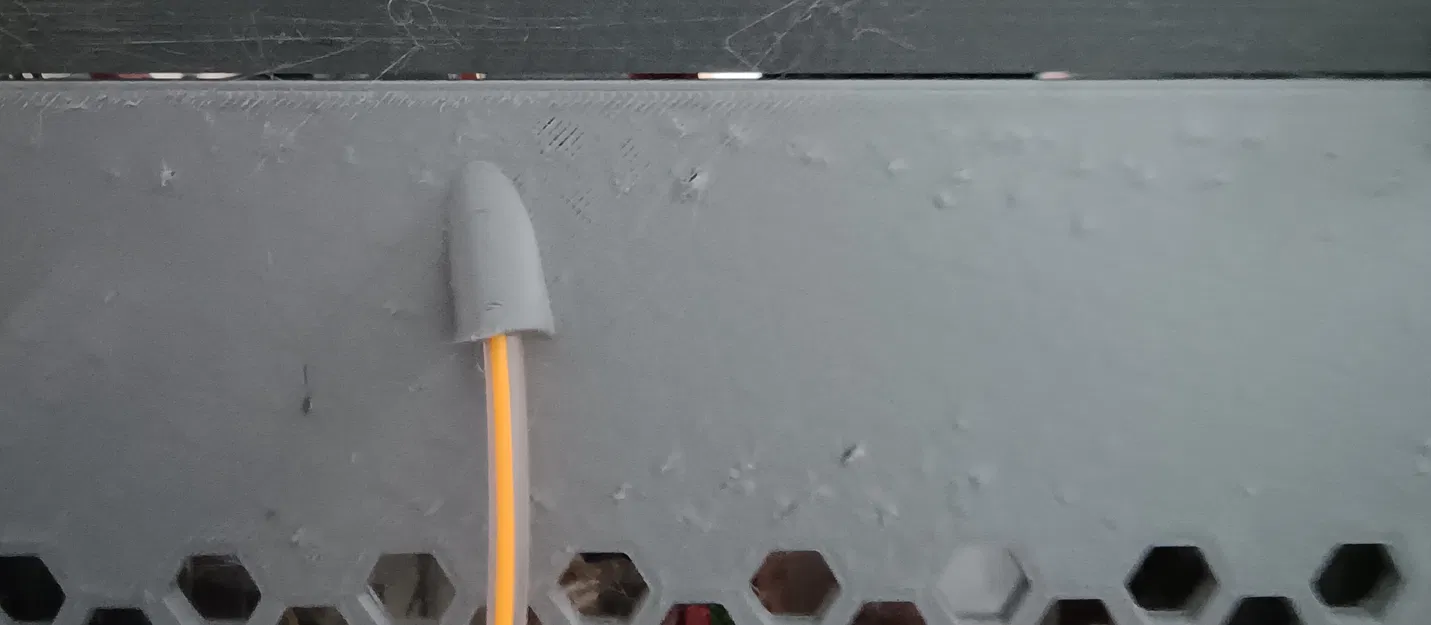 Voron 0, Ống bowden ngược ở mặt sau - Image 1