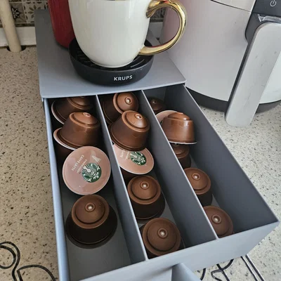 Giá đỡ máy Nescafe Dolce Gusto có khay đựng viên nang