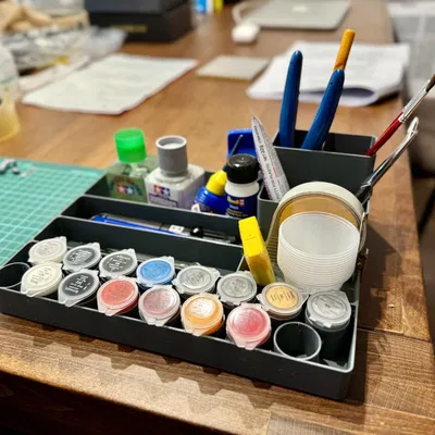 Khay đựng sơn và dụng cụ Revell