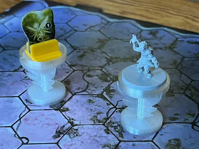 Đế bay cho Gloomhaven / Frosthaven - Image 1