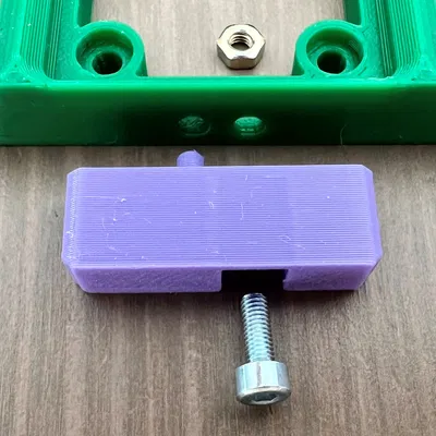 Gridfinity Baseplate Bắt Vít Được