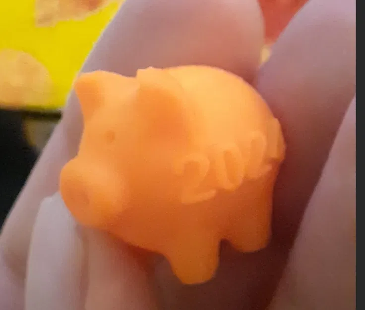 Tượng Heo May Mắn 2024 - Image 1