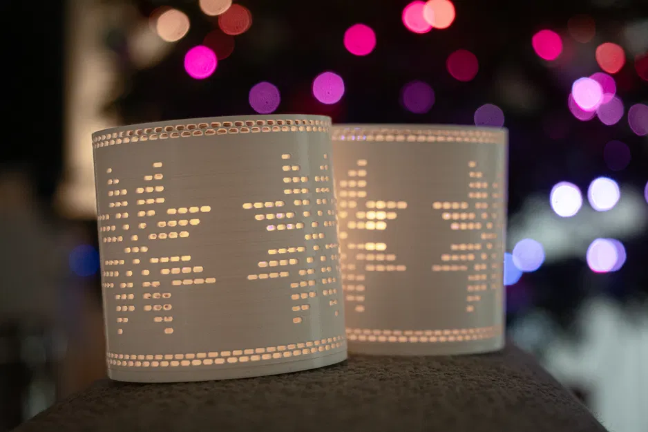 Đèn lồng họa tiết bông tuyết - Image 1