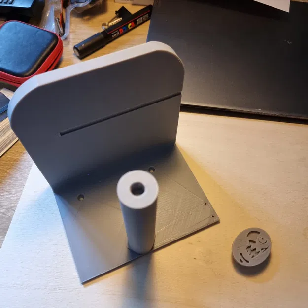 Kệ giữ giấy vệ sinh Mary Poppins phiên bản bay - Image 2