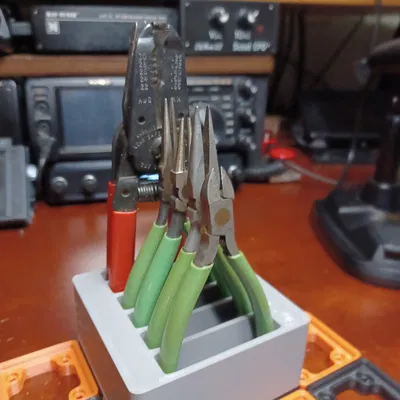 Khay Đựng Kềm Tuốt Dây Theo Chuẩn Gridfinity