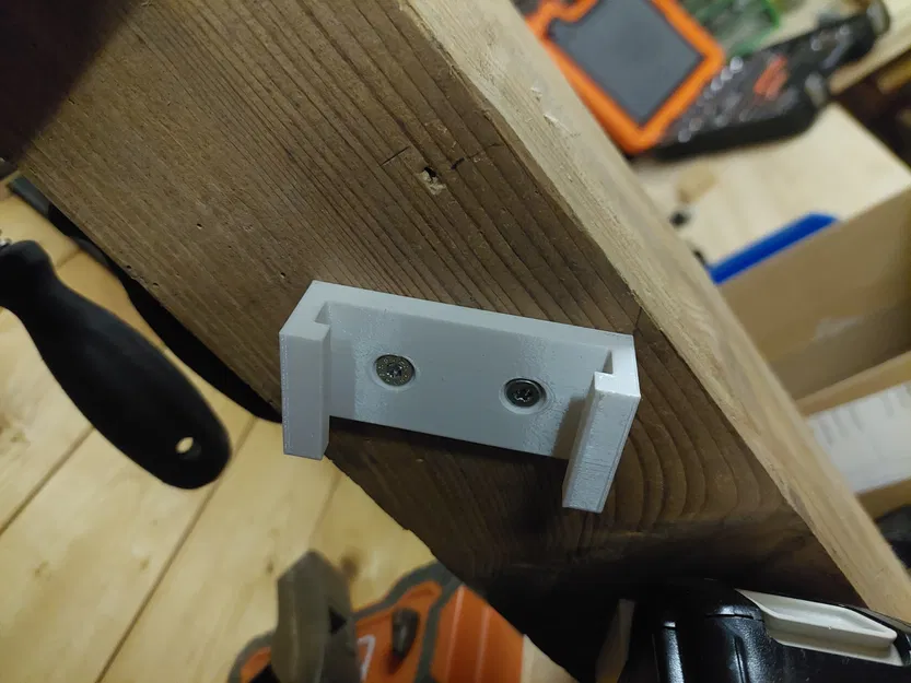 Giá đỡ pin Makita 18V - Image 2