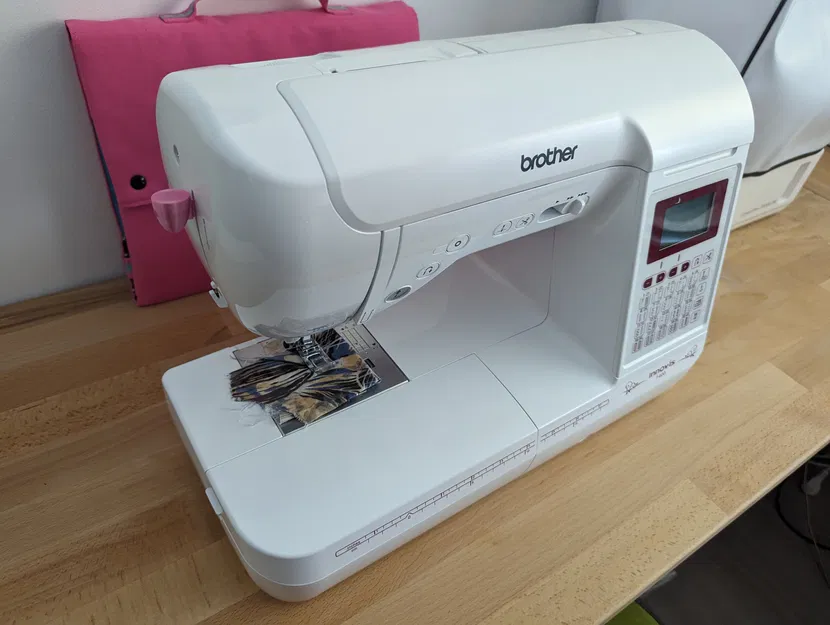 Núm xỏ kim cho máy may Brother Innov-is F400 - Image 3