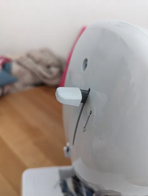 Núm xỏ kim cho máy may Brother Innov-is F400 - Image 4