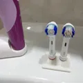 Đế cắm bàn chải Oral-b cho 2 người - Thumbnail 1