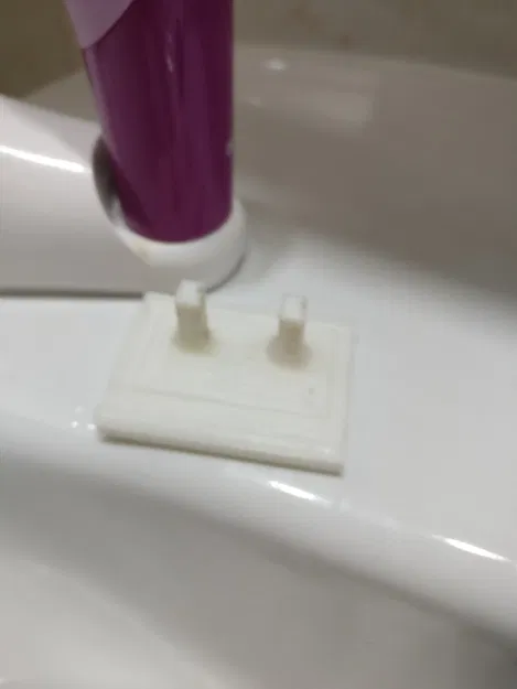 Đế cắm bàn chải Oral-b cho 2 người - Image 2