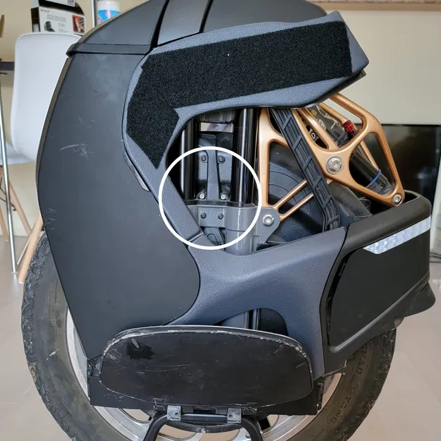 KINGSONG S18 SUSPENSION SEAL HOLDERS - Image 1