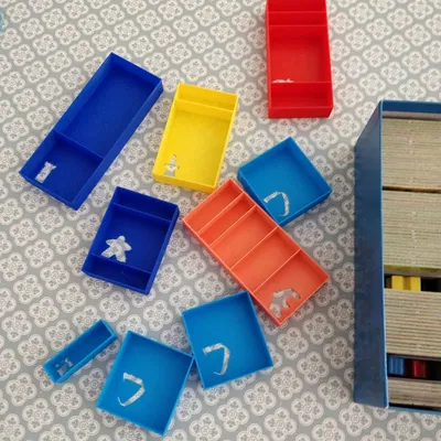 Hộp đựng Carcassonne