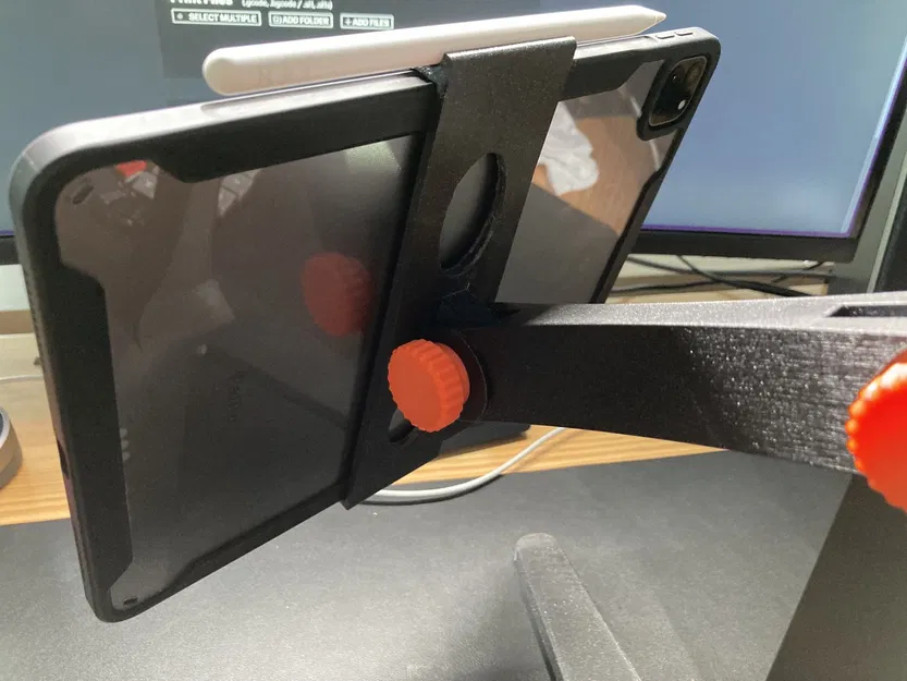 Giá đỡ iPad Pro kèm ốp lưng - Image 2