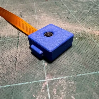 Vỏ Raspberry Pi Zero 2W và chân đế camera xoay