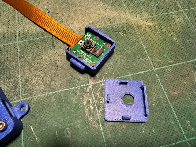 Vỏ Raspberry Pi Zero 2W và chân đế camera xoay - Image 9