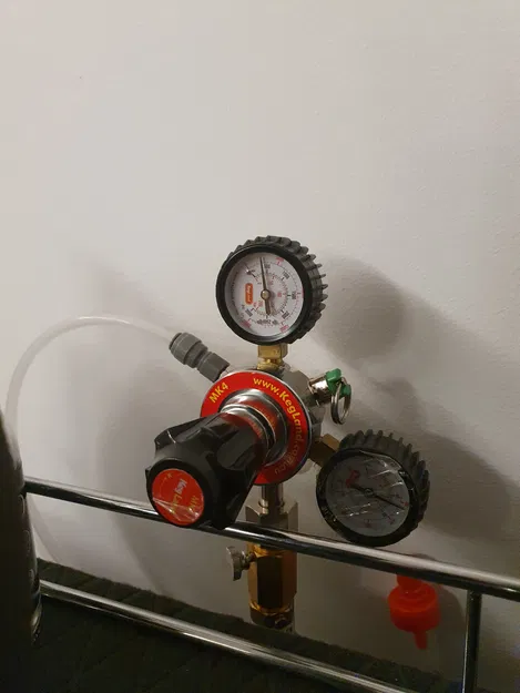 Giá đỡ Sodastream cho tủ lạnh bia Kegland Series X - Image 2