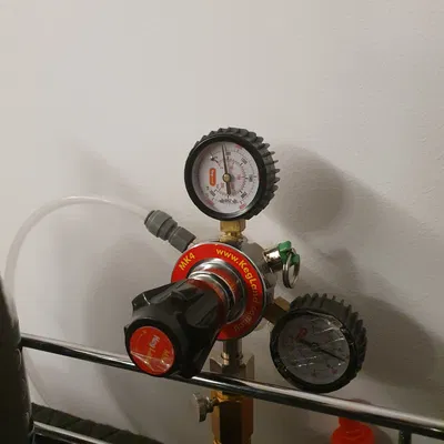 Giá đỡ Sodastream cho tủ lạnh bia Kegland Series X