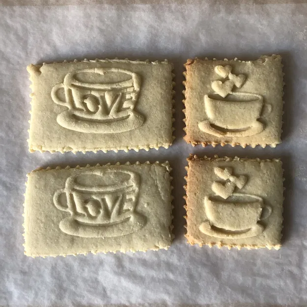 Cây cán bột bánh quy có hoa văn - Image 4