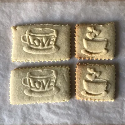 Cây cán bột bánh quy có hoa văn