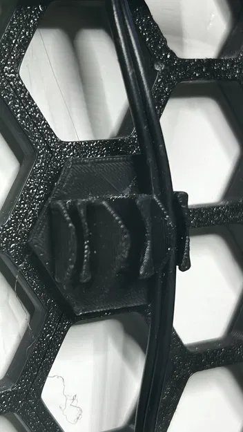 Kẹp Dây Cáp Hình Tổ Ong - Image 1