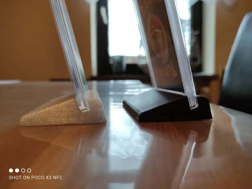 Kệ Đựng Card Pokemon / Kartenständer - Image 3