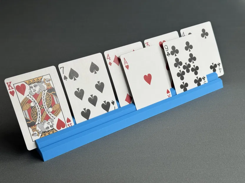 Đế Cầm Bài - Image 1