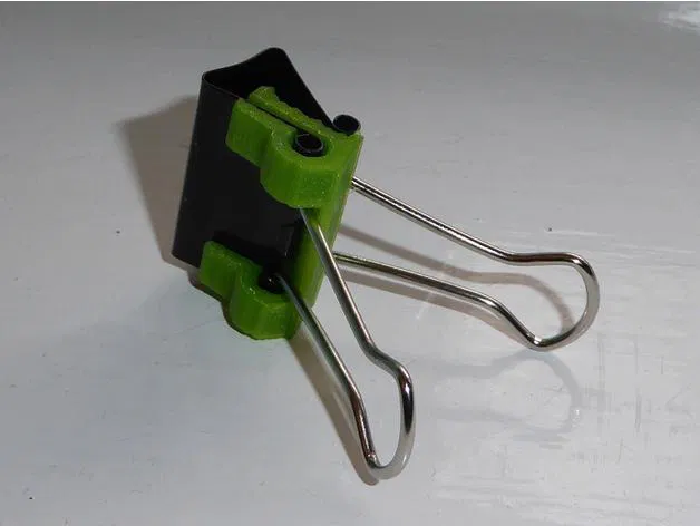 Kẹp Cuộn Dây Nhựa Có Thể Gập Lại - Image 1