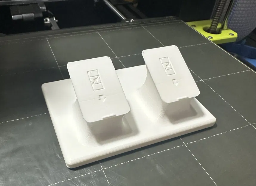 Chân Đế Đỡ 2 Remote Lutron Pico - Image 1