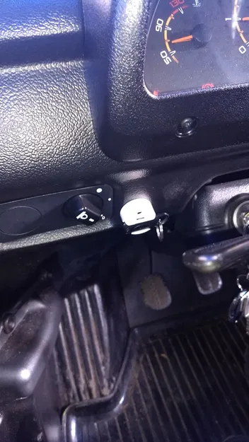 Giá đỡ Transponder cho hệ thống chống trộm Lada Niva - Image 3