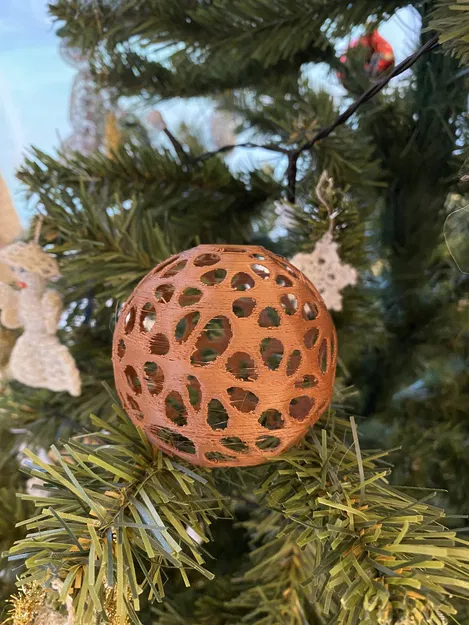 Quả Cầu Giáng Sinh Họa Tiết Voronoi - Image 1