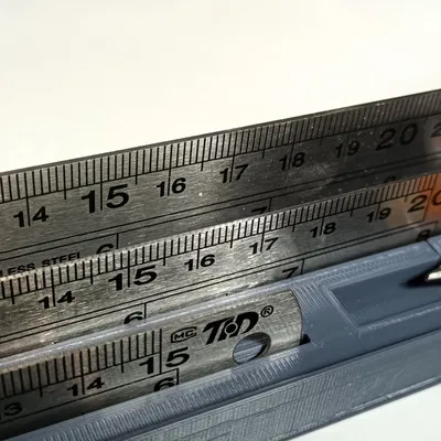 Khuôn Giữ Thước Kẻ & Bút Chì Gridfinity - Bộ Tổ Chức Chia Đôi 1x9