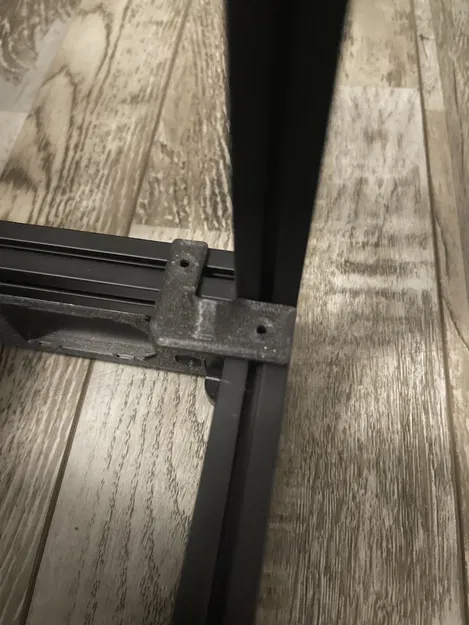 Chụp Dây Nĩa Salad Phong Cách Trident - Image 2