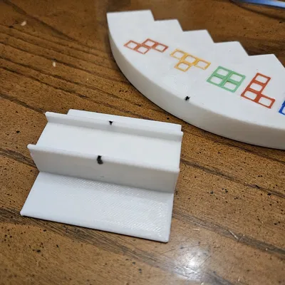 Con lăn Stoli có rãnh lớn hơn và đường giữa