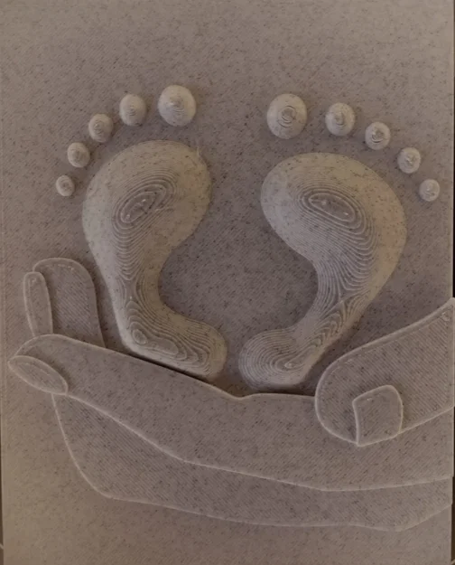 Quà tặng thôi nôi - Bàn chân bé - Image 1