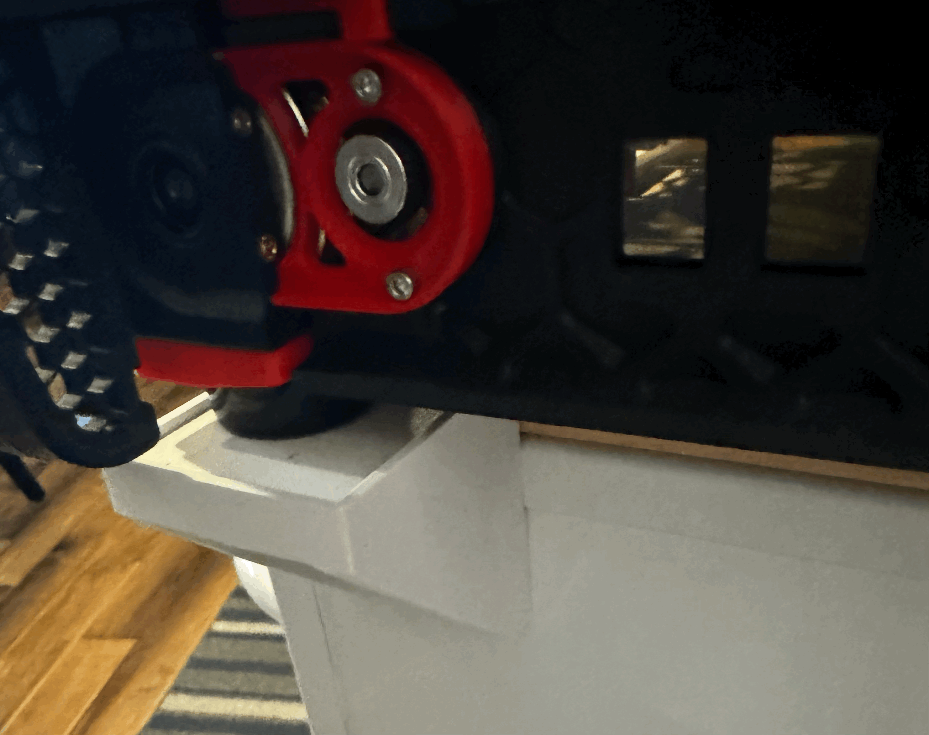 Pat Nâng Chân Tủ Máy In Voron 2.4 350 HF Yukon